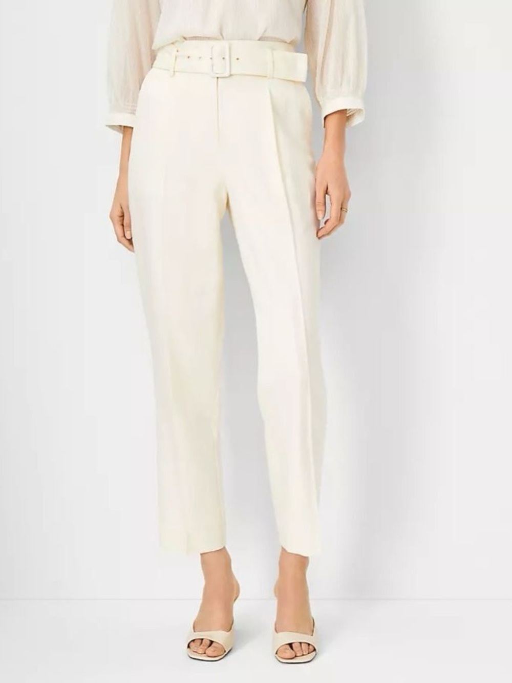 Ann Taylor The Belted Taper Pant in Cream Sz 8 Linen Blend Pockets Old Money Lux